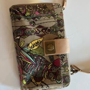 Sakroots smartphone crossbody wallet- peace